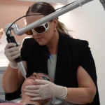 Can a laser fully remove a tattoo?